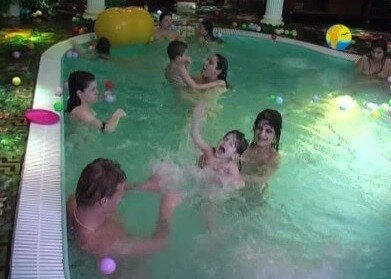 Naturist Freedom: Castle Fantasia - A nudist values simplicity and naturalness in life