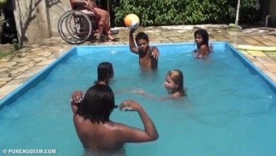 Oceanic Backyard Noon # 1 Full HD - These movements promote an open attitude toward nudity without sexual connotations