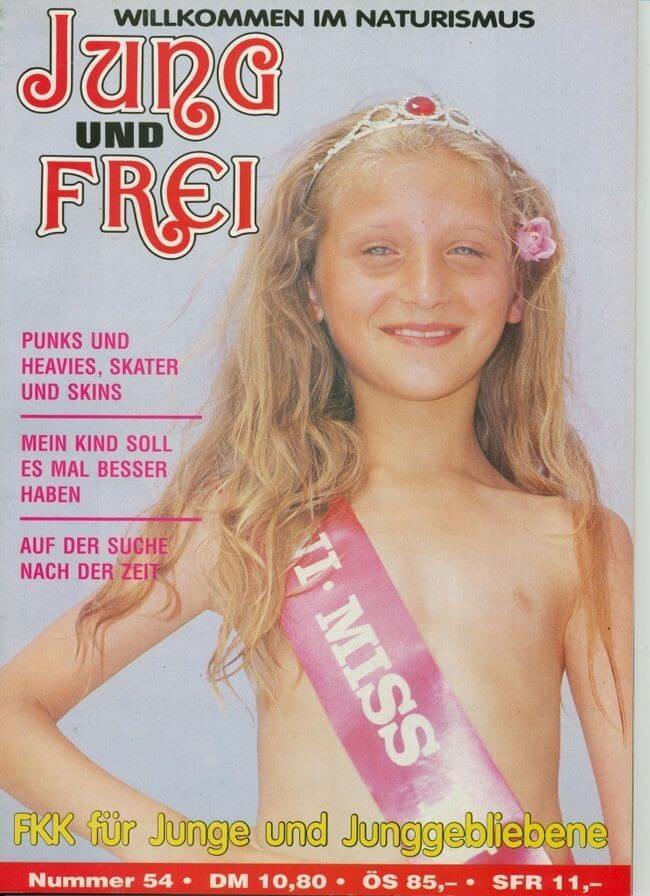 Jung und Frei Nr 54 - In our home, we are all nudists