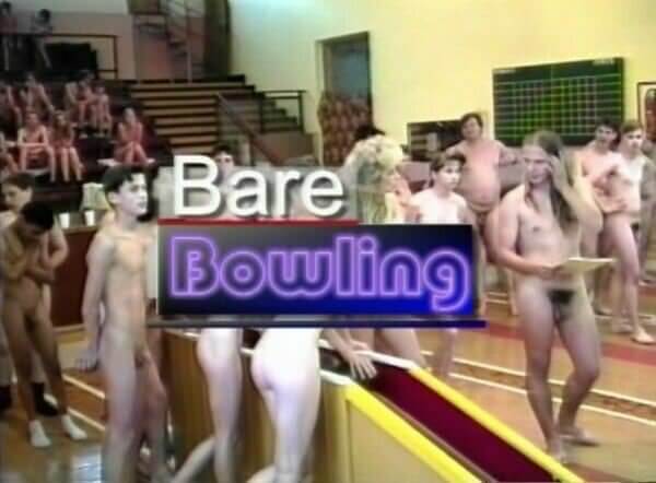Enature - bare bowling - Leaving the house in a state of complete nudity
