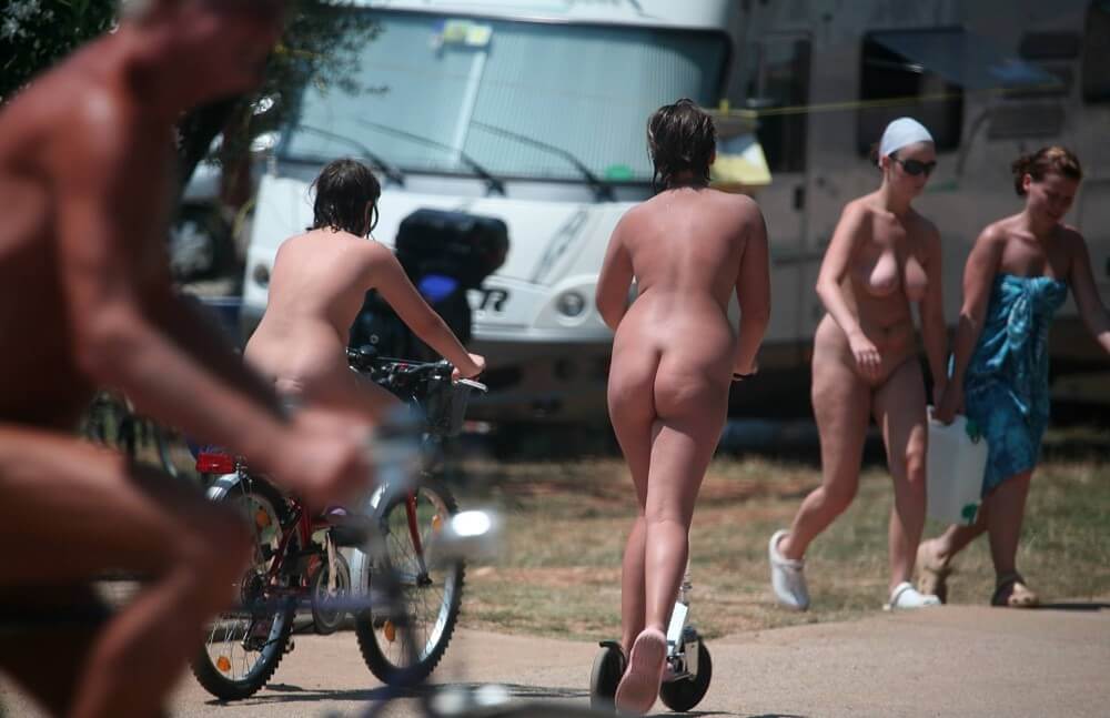 Park Misc Walks pics - Nudism has an ancient history
