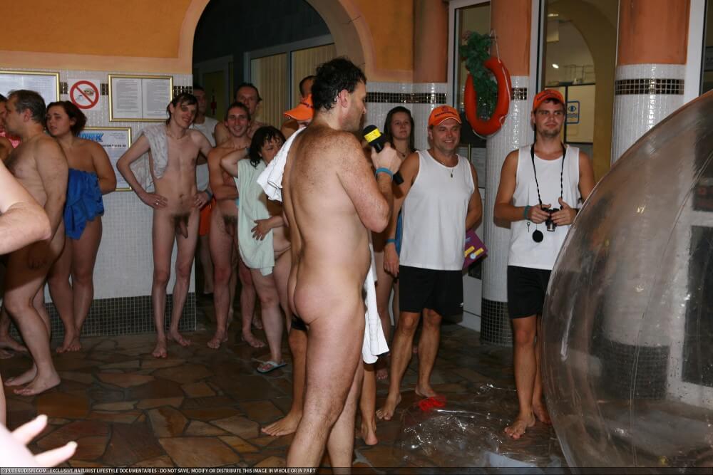Naturism photo gallery # 56 - Nudity is a part of life without shame or fear