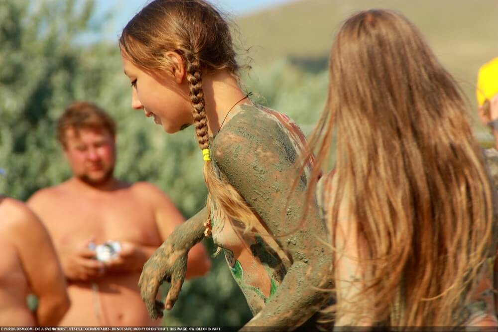 Premium Content # 36 - It is a philosophy based on trust and respect for the naked body and nature