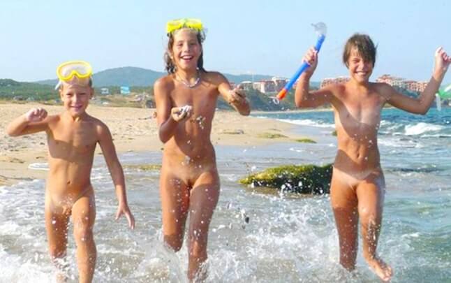Naturism photo gallery # 27 - Naturism is about peace and tranquility