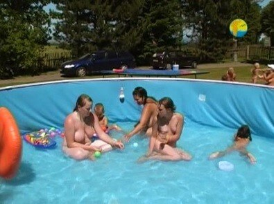 Naturist Freedom: Merry Pool upd - A nudist values simplicity and naturalness in life