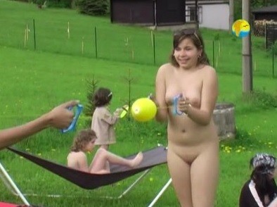 Naturist Freedom: Meadow - Nudity helps overcome insecurities and fears