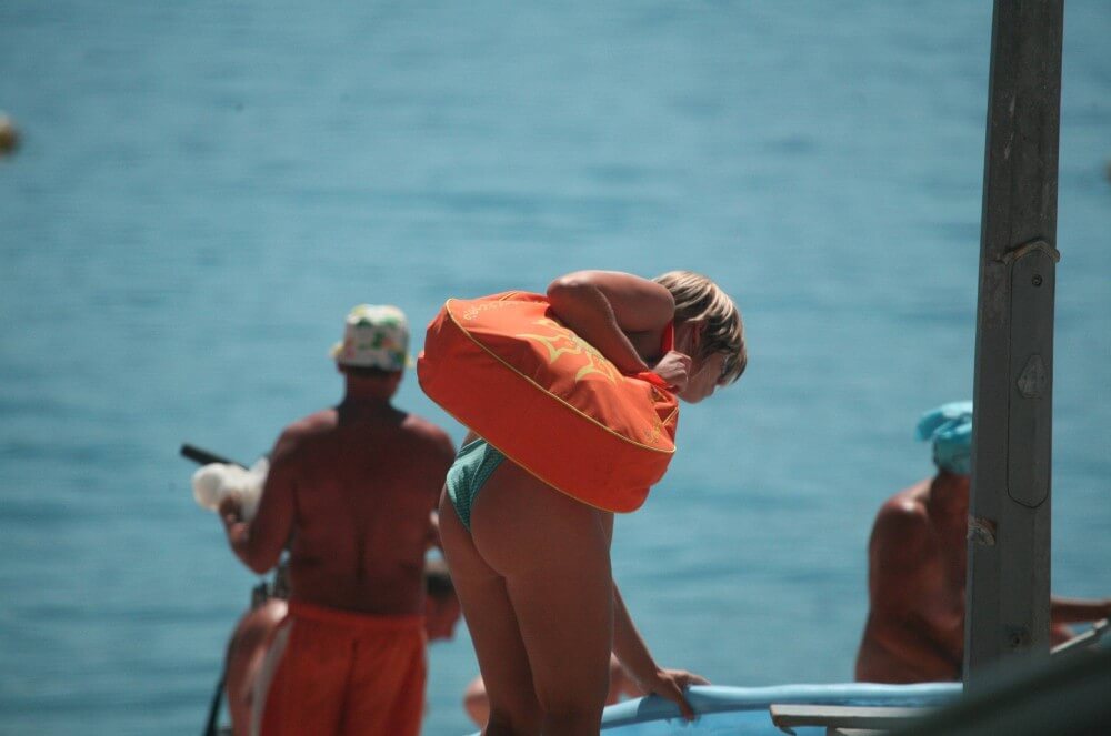 Sunnyside Water Shore pics - People who participate in nude recreation seek psychological comfort