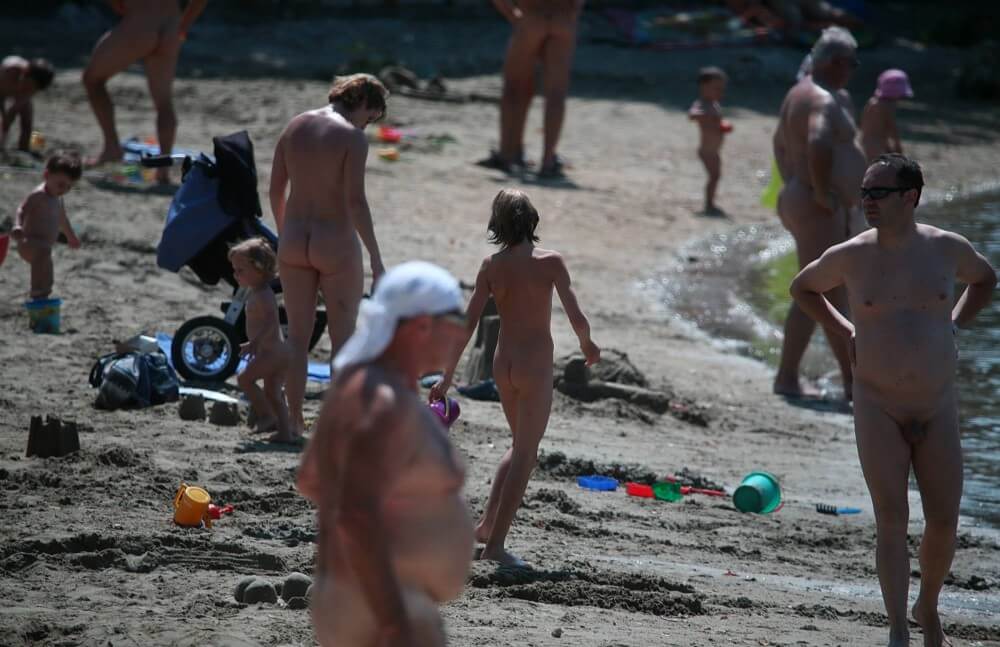 Jr Coastal Beach Paradise pics - Living with joy and ease as part of the naturist and nudist lifestyle