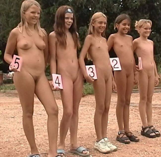 The White Castle Pageant Full HD video - Nudism knows no boundaries